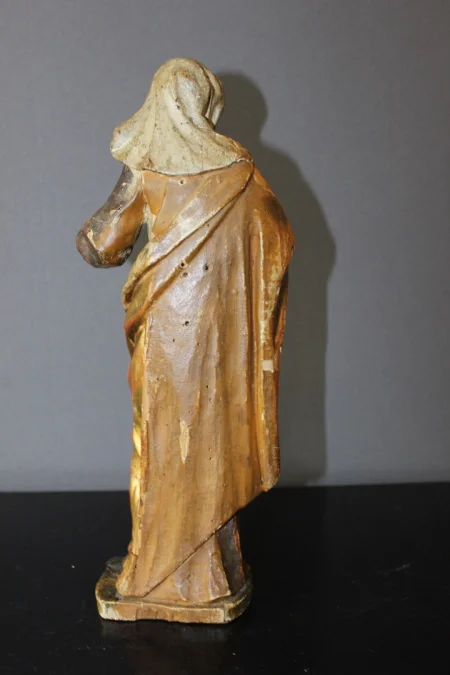 Sculpture d'une Sainte En Bois Polychromé Et Doré XVIII