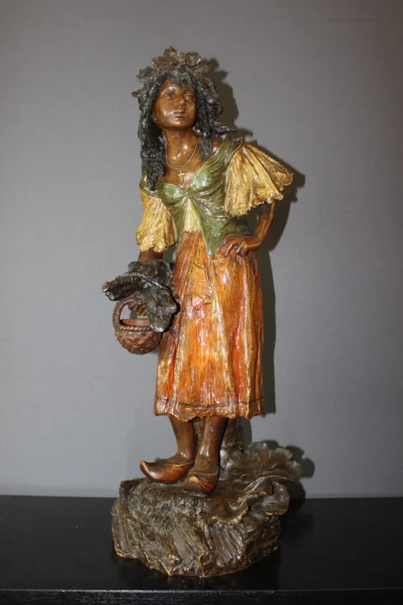 STEINWARENSTATUETTE signiert STELLACHER