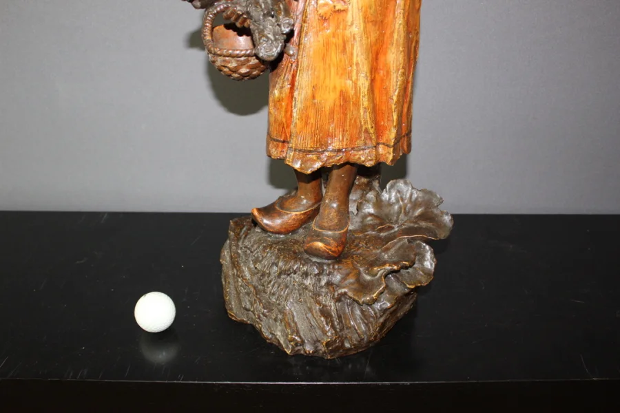 STEINWARENSTATUETTE signiert STELLACHER