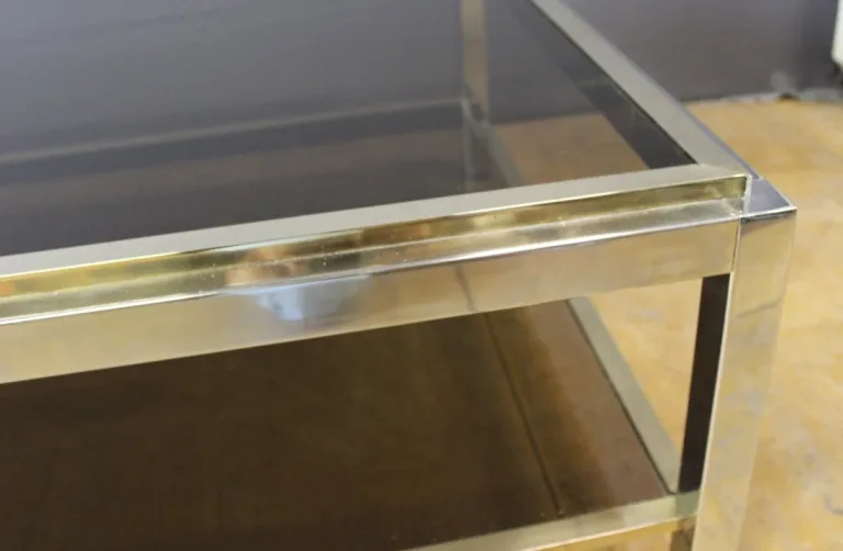 Grande table basse en chrome et doré entourage de Willy Rizzo vers 1970