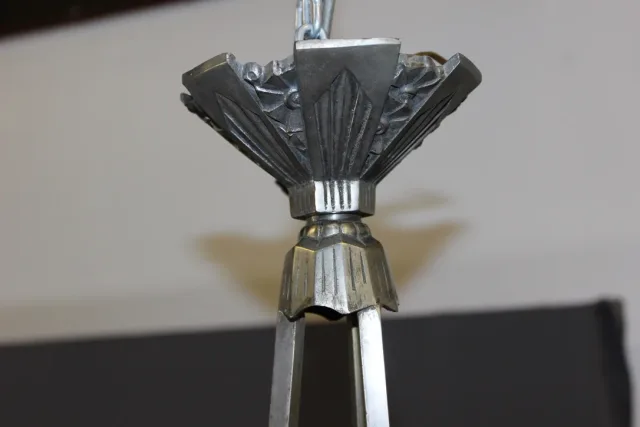 ART DECO PERIOD LIGHT подписано DEGUE