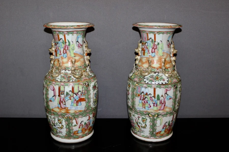 Paire de vases de Canton , Chine fin XIX