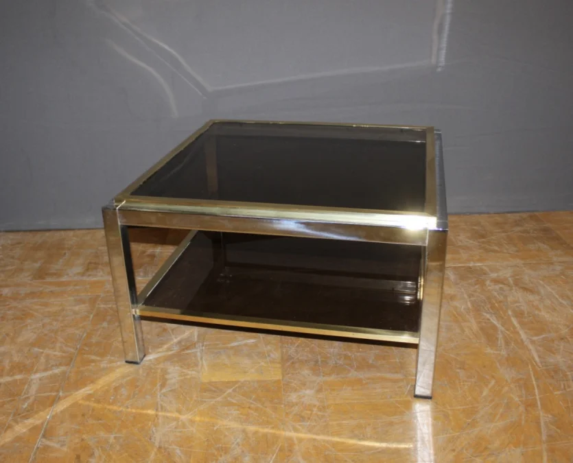 Table basse carré par Willy Rizzo vers 1970