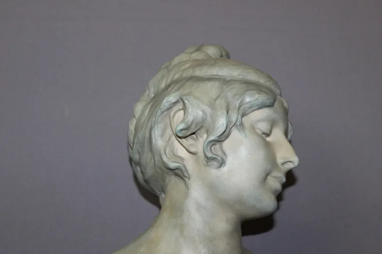 Buste De Jeune Femme En Céramique à Patine Bleu Vert Signé Bernstamm édition Emile Muller