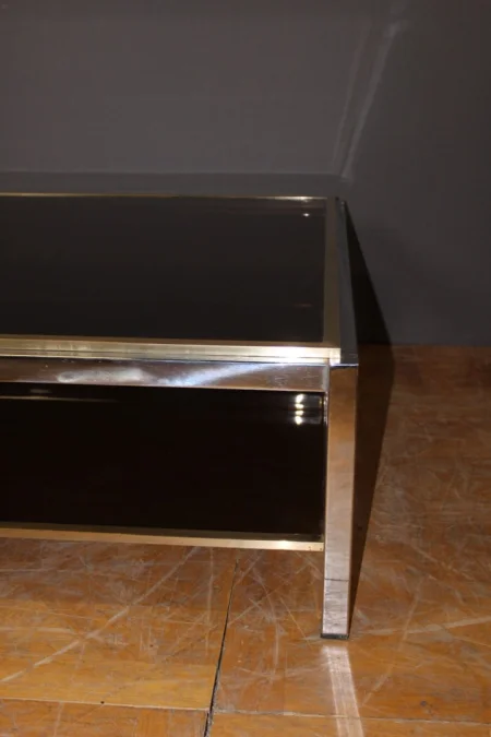 Table basse carré en chrome et laiton vers 1970