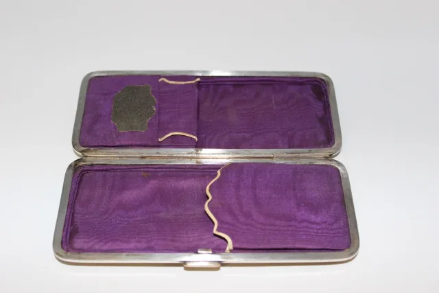 Etui Pour Manucure en laque Napoléon III