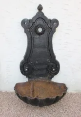 WALL FOUNTAIN