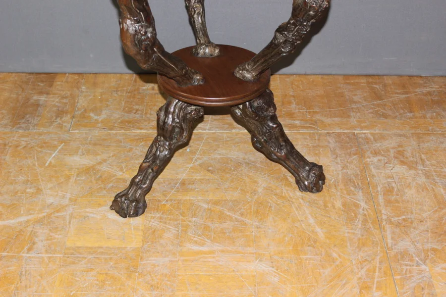 TABLE AND STOOLS