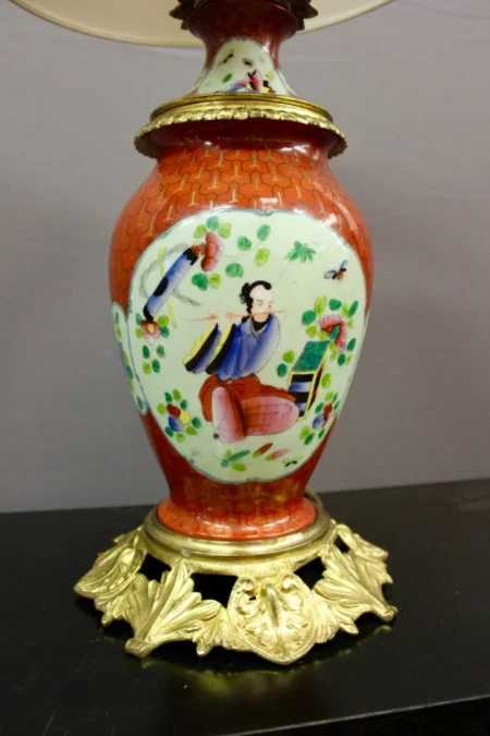 PAIR OF LAMPS