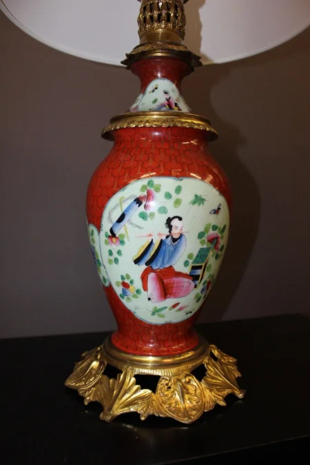 PAIR OF LAMPS