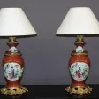 Paire De Lampes En Porcelaine à Décor Chinois Et Monture Bronze Doré Fin XIX
