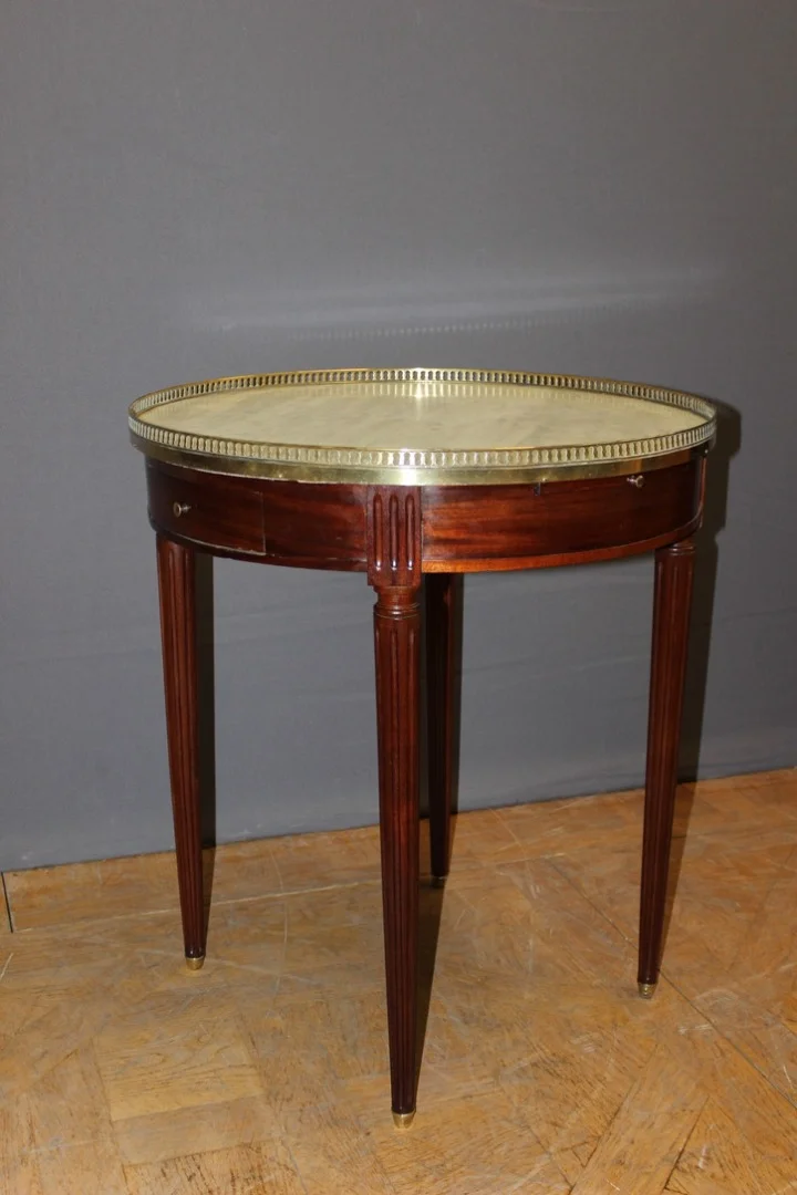 BOUILLOTTE-TISCH IM LOUIS XVI-STIL