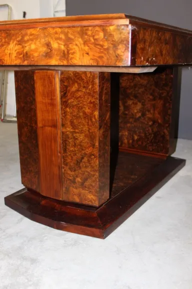 Table d'époque Art Déco En Acajou Et Loupe d'Orme Vers 1930