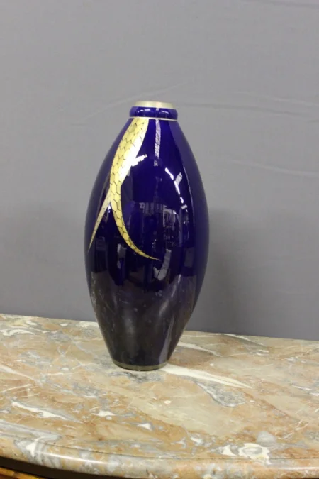 ART DECO PERIOD VASE