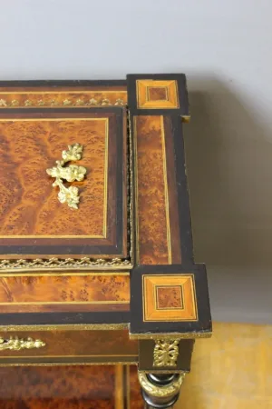 Jardinière d'époque Napoléon III En Marqueterie XIX