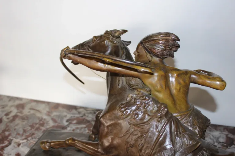 BRONZESKULPTUR von Edouard DROUOT