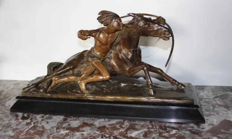 BRONZESKULPTUR von Edouard DROUOT