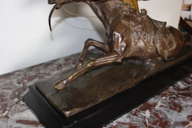 BRONZESKULPTUR von Edouard DROUOT