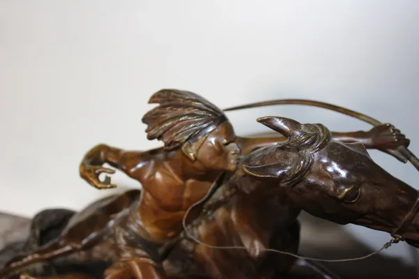 BRONZESKULPTUR von Edouard DROUOT