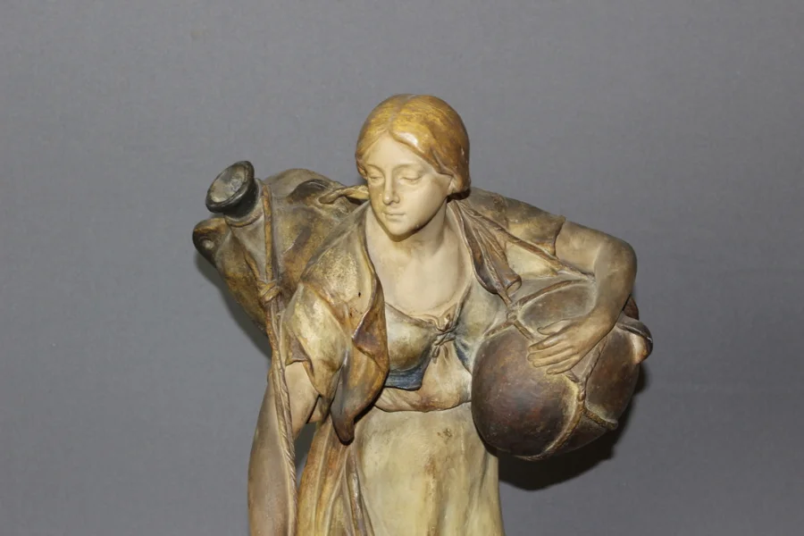 Sculpture En Terre Cuite Polychrome Par Sydan éditée Par Goldscheider