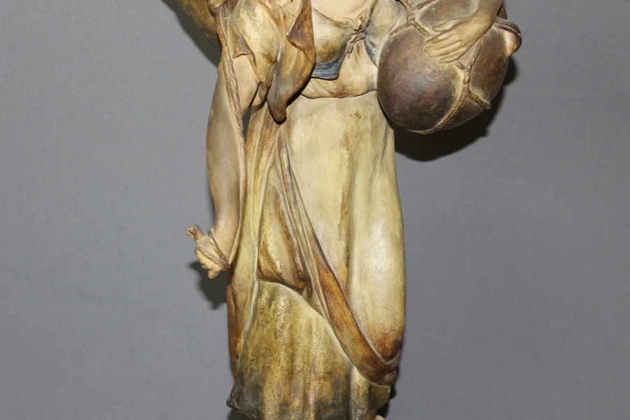 Sculpture En Terre Cuite Polychrome Par Sydan éditée Par Goldscheider