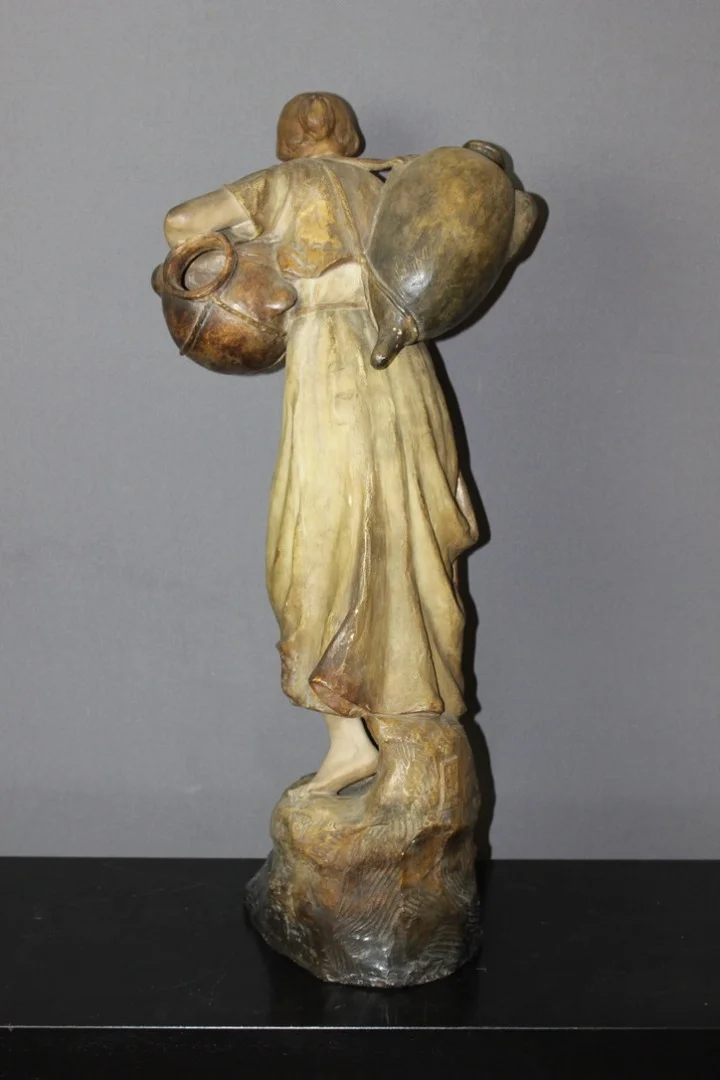 ESCULTURA por SYDAN
