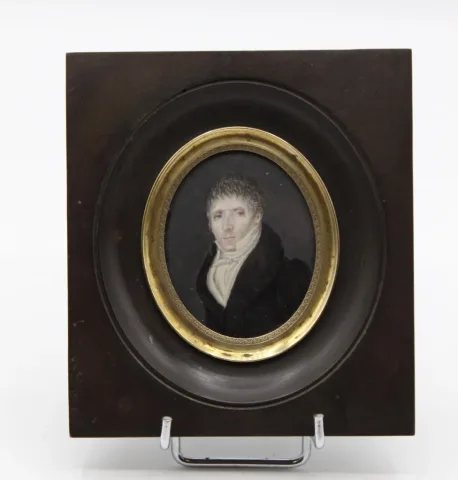 IVORY MINIATURE