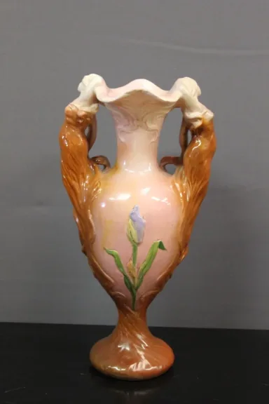 Vase Art Nouveau Décor De Femmes Par Delphin Massier