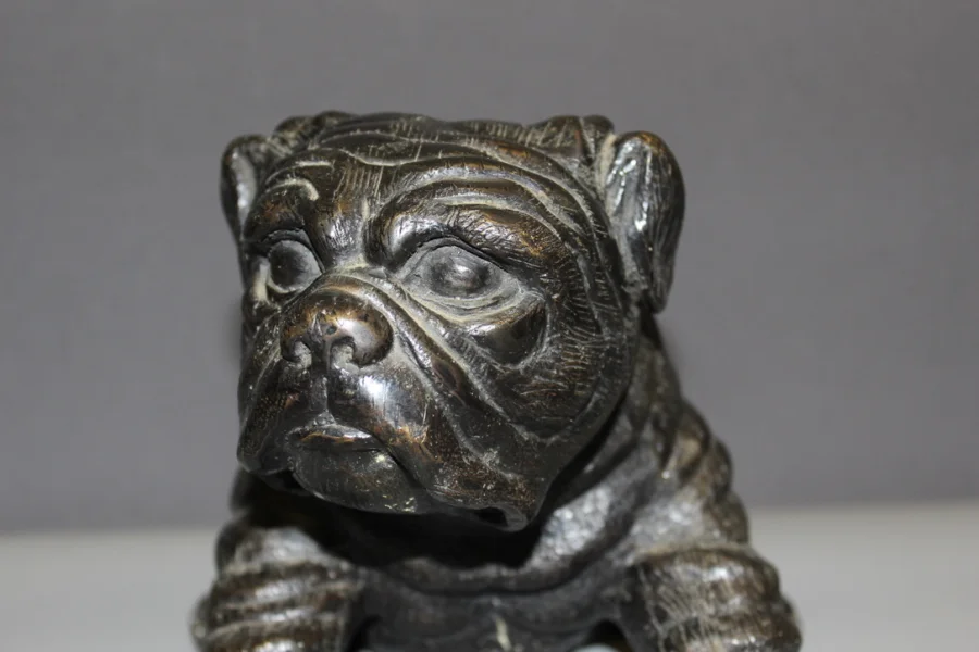 BRONZEHUND
