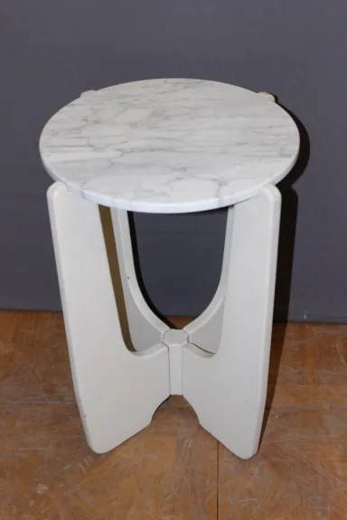 Guéridon En Bois Laqué Blanc Et Marbre Vers 1970