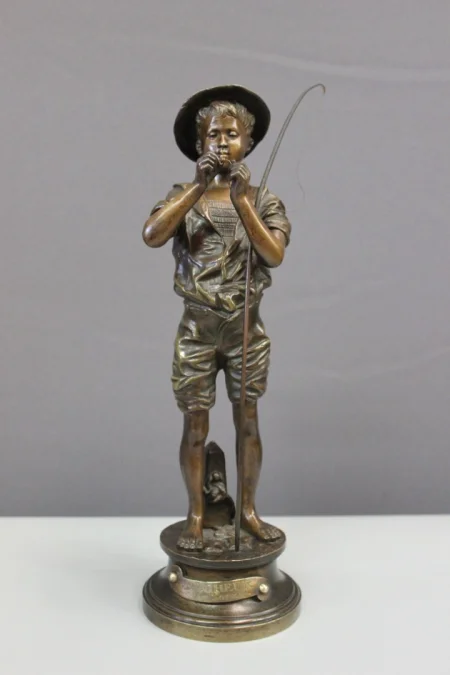 BRONZE STATUETTE signed LAVERGNE