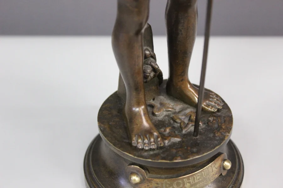 BRONZE STATUETTE signed LAVERGNE