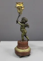 Pendule Borne Surmonté d'Un Putti Vers 1880