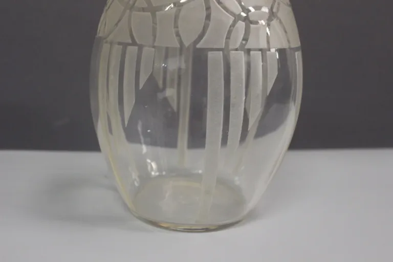 Vase Art Déco à Décor Géométrique Par Georges Chevalier