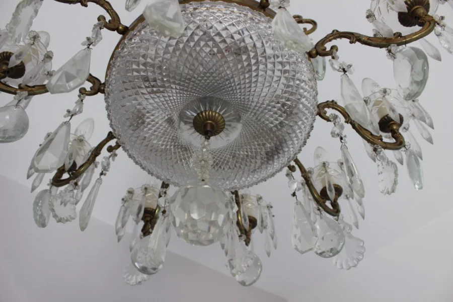 BRONZE AND  CRYSTAL LIGHT