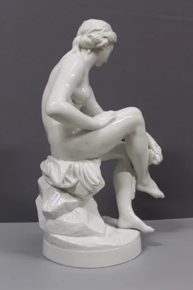 Venus Au Bain Porcelaine De Villenauxe La Grande XX