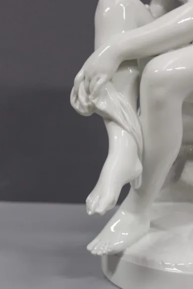 Venus Au Bain Porcelaine De Villenauxe La Grande XX