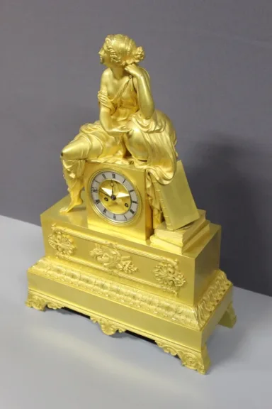 KLOK UIT DE FRANSE RESTAURATIEPERIODE