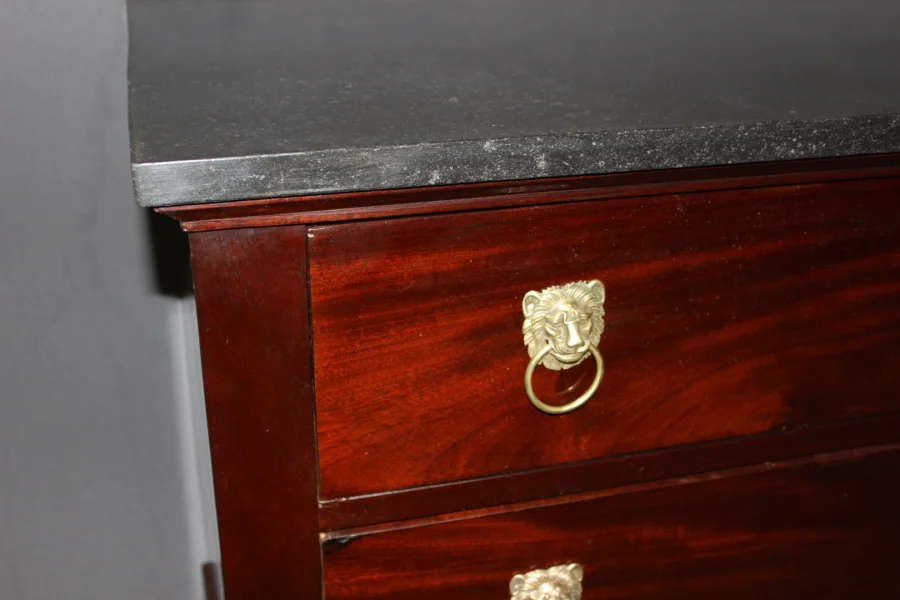 Commode Retour d'Egypte En Acajou Début XIX