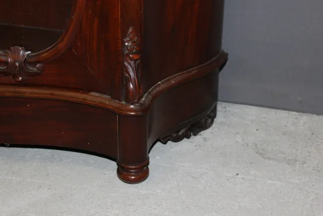 Vitrine Galbée Napoléon III En Acajou Vers 1880