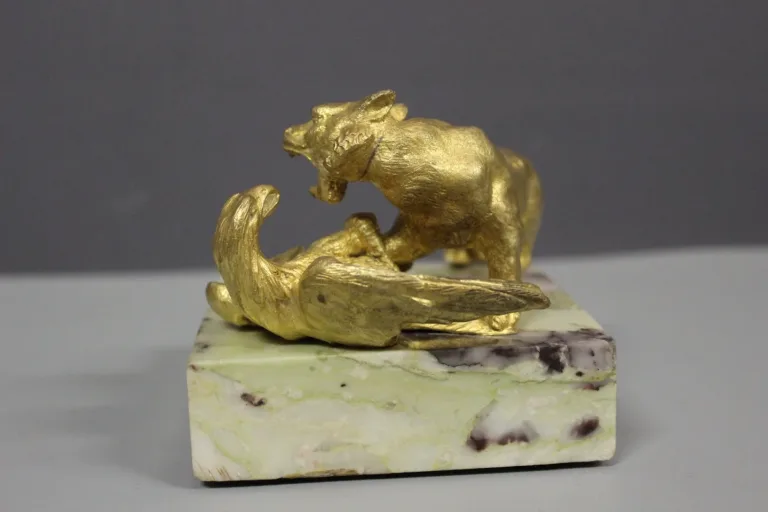 Bronze Doré , Tigre Attaquant Un Aigle Vers 1900