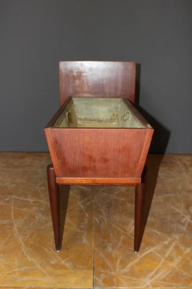 Jardinière Scandinave Vers 1970