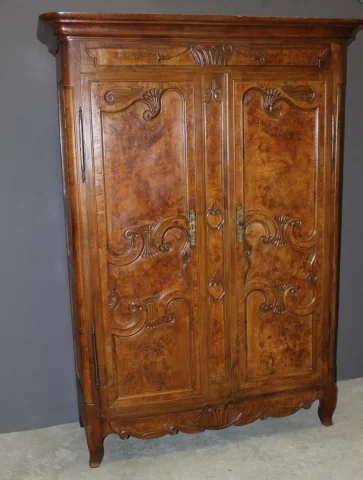 Petite Armoire Bressane En Merisier Et Frêne XIX