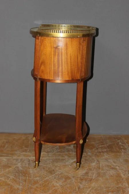 Table De Chevet Louis XVI En Acajou Fin XVIII