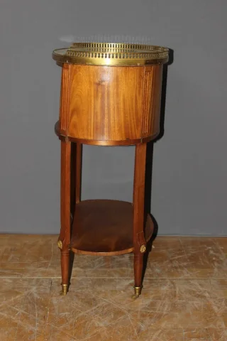 Table De Chevet Louis XVI En Acajou Fin XVIII