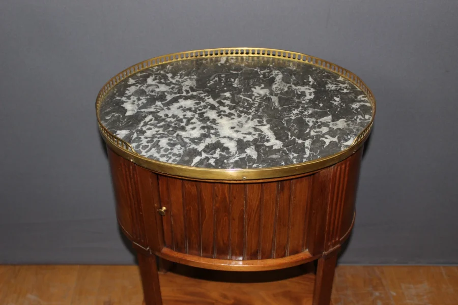 Table De Chevet Louis XVI En Acajou Fin XVIII