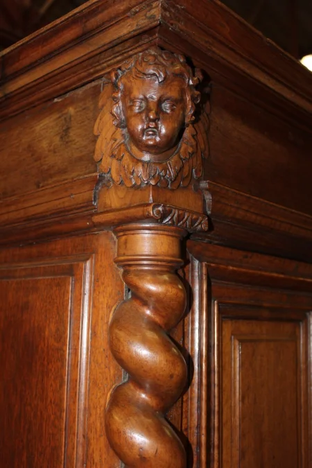 Buffet Quatre Portes Louis XIII En Noyer fin XVII