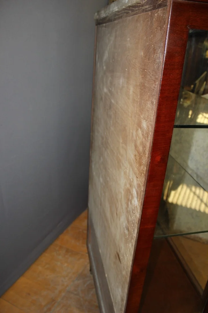 19世紀後半の展示キャビネット