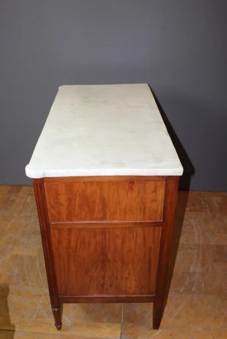 Petite Commode Louis XVI début XIX