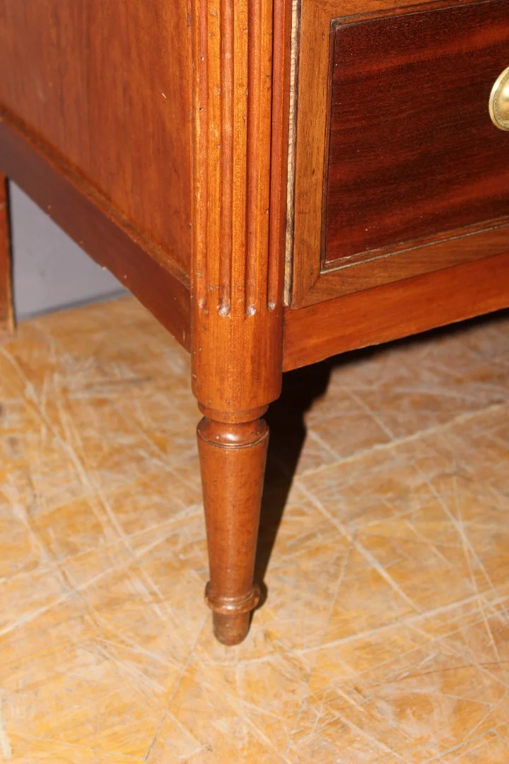 CASSETTIERA IN STILE LUIGI XVI